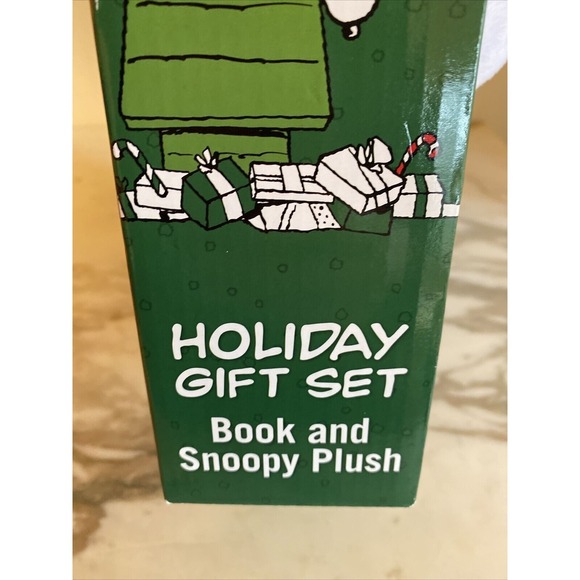 Peanuts Holiday Gift Set Snoopy Plush and Christmas Is Here Look and Find Book - Picture 4 of 6